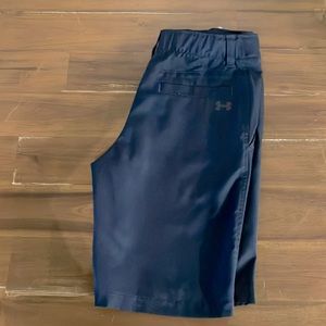 Under Armour boys golf shorts size 12